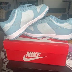 Nike Dunks Aura/Clear Blue-White